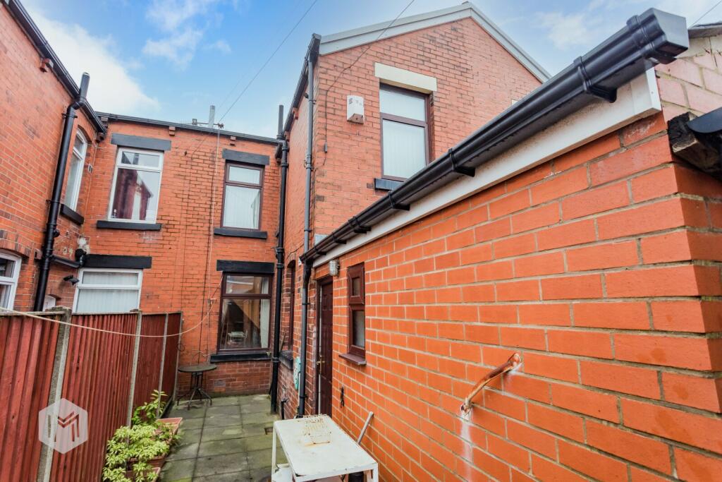 Additional property image - Calvert Road, Bolton, Greater Manchester, BL3 3BT