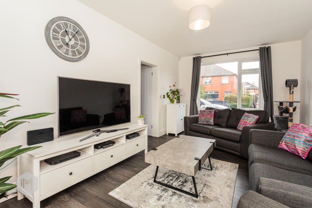 Additional property image - Crescent Road, Kearsley, Bolton, Greater Manchester, BL4 8LF
