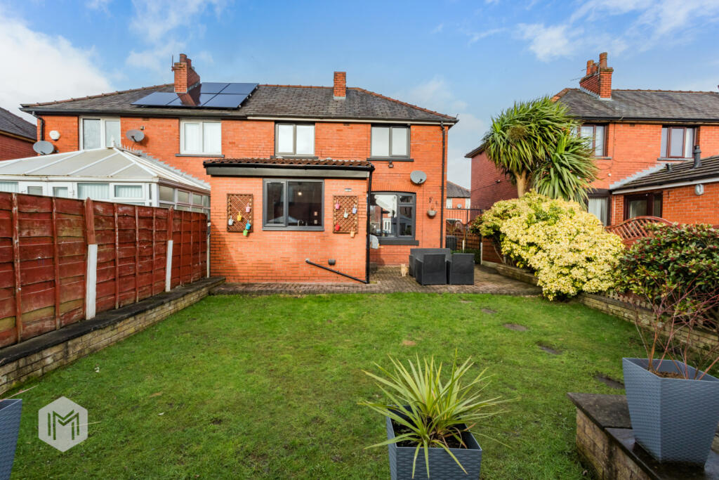 Additional property image - Crescent Road, Kearsley, Bolton, Greater Manchester, BL4 8LF