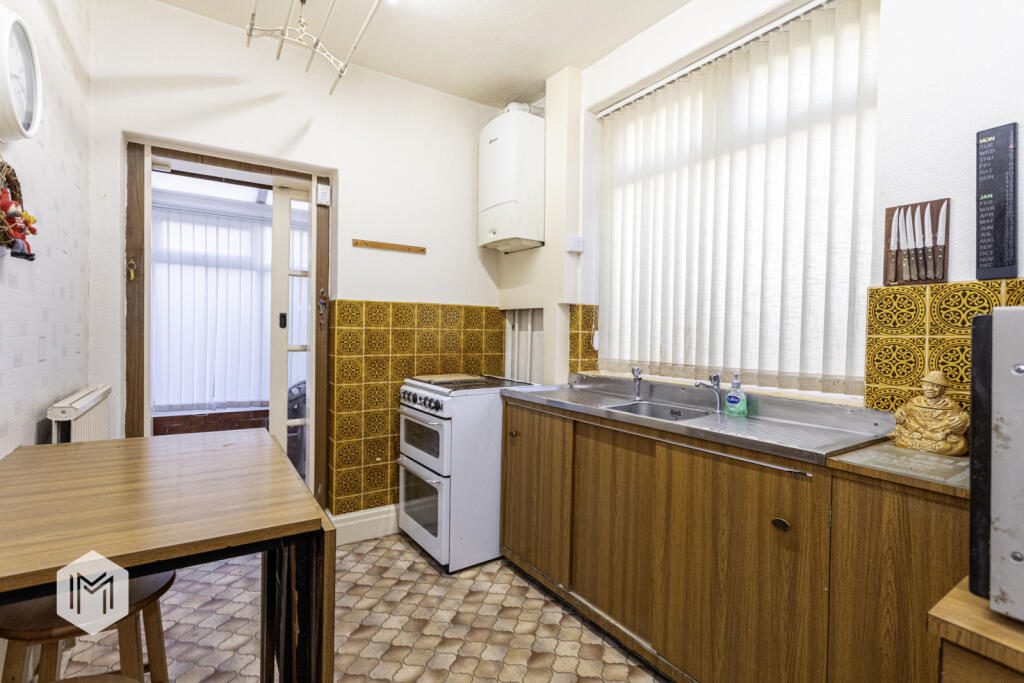 Additional property image - Manchester Road, Over Hulton, Bolton, Greater Manchester, BL5 1EQ