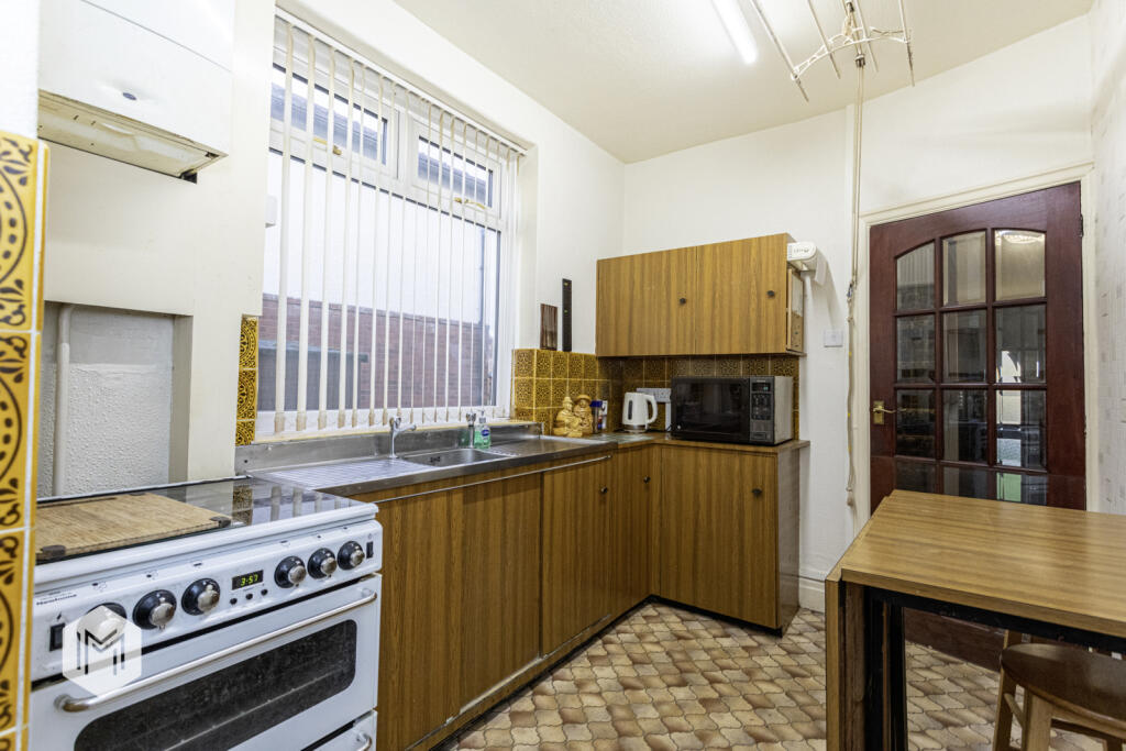 Additional property image - Manchester Road, Over Hulton, Bolton, Greater Manchester, BL5 1EQ