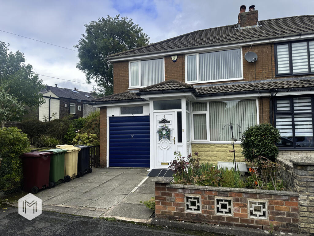 Main image of property: Valdene Close, Farnworth, Bolton, Greater Manchester, BL4 9NE