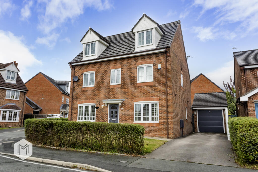 Main image of property: Greensbridge Gardens, Westhoughton, Lancashire, BL5 3GQ