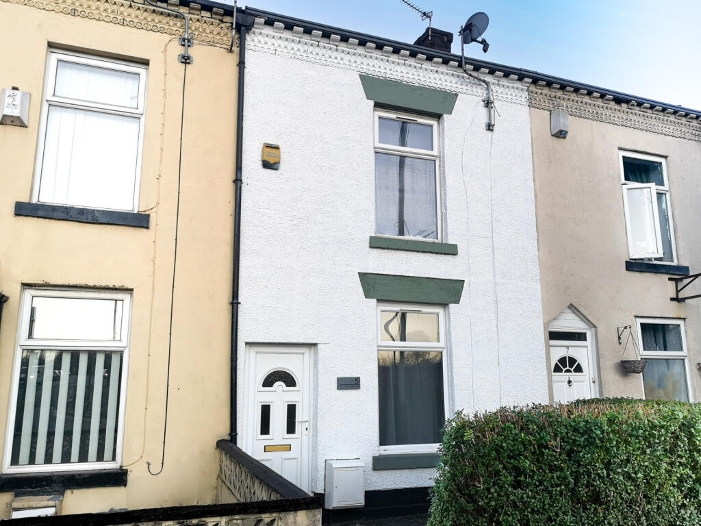 Main image of property: Crescent Road, Bolton, Greater Manchester, BL3 2JP