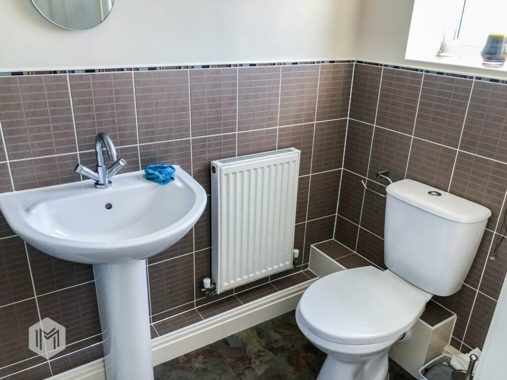 Additional property image - Marchwood Close, Blackrod, Bolton, Greater Manchester, BL6 5GG