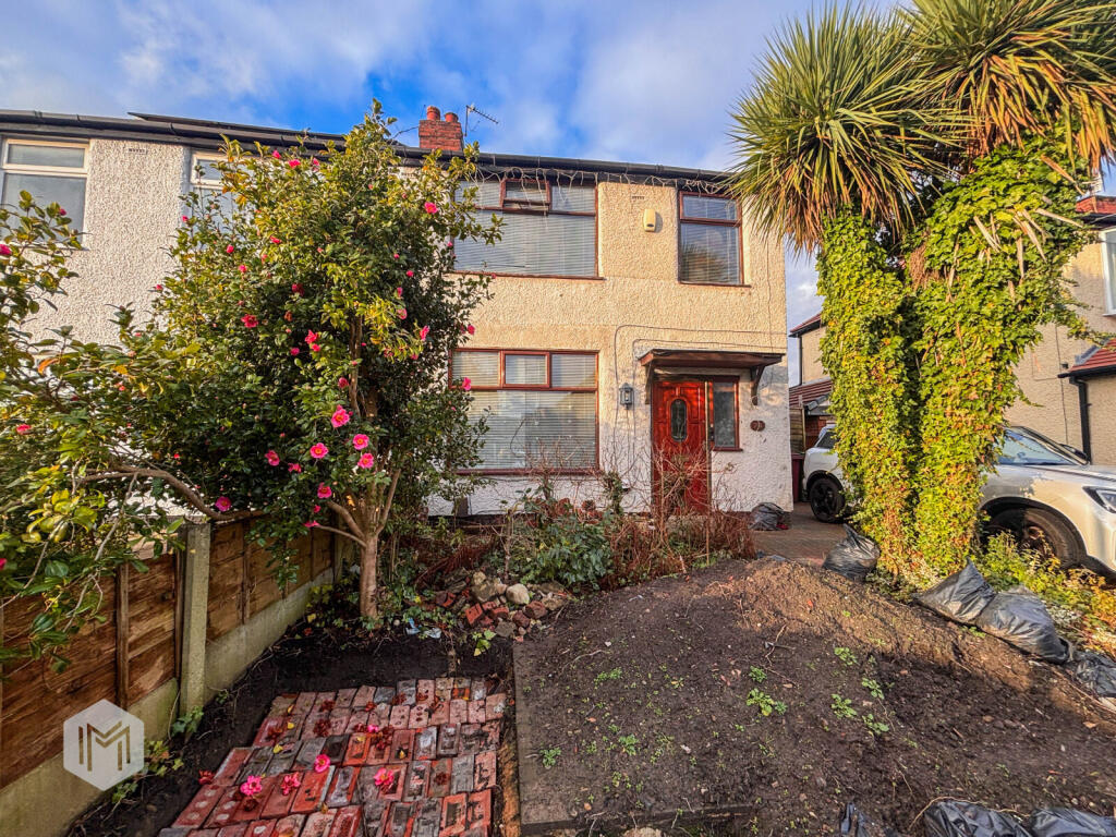 Main image of property: Glenmore Avenue, Farnworth, Bolton, Greater Manchester, BL4 0JB