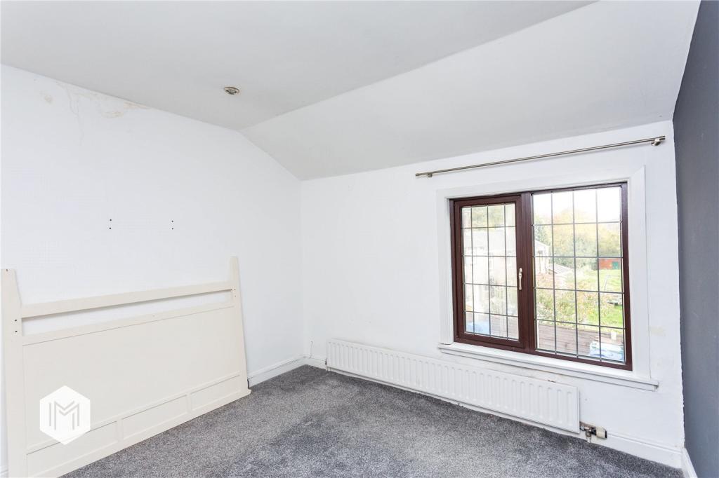 2 bedroom terraced house for sale in Wash Fold, Bury, Greater