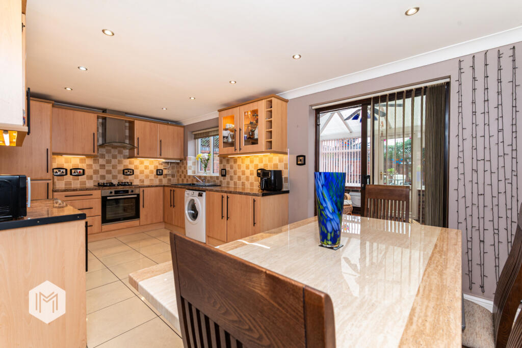Additional property image - Rosewood Avenue, Tottington, Bury, Greater Manchester, BL8 3HG