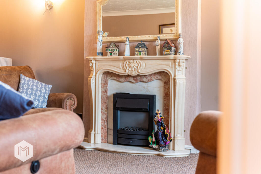 Additional property image - Rosewood Avenue, Tottington, Bury, Greater Manchester, BL8 3HG