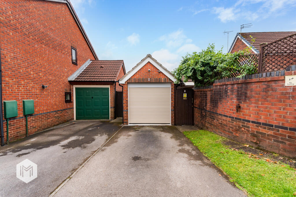 Additional property image - Rosewood Avenue, Tottington, Bury, Greater Manchester, BL8 3HG