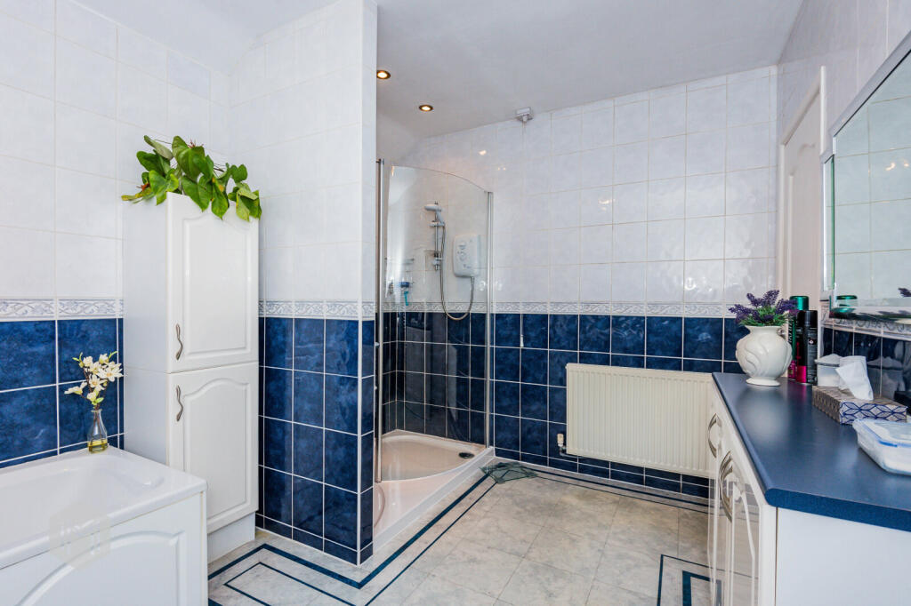 Additional property image - Greenfield Close, Bury, Greater Manchester, BL8 2LY