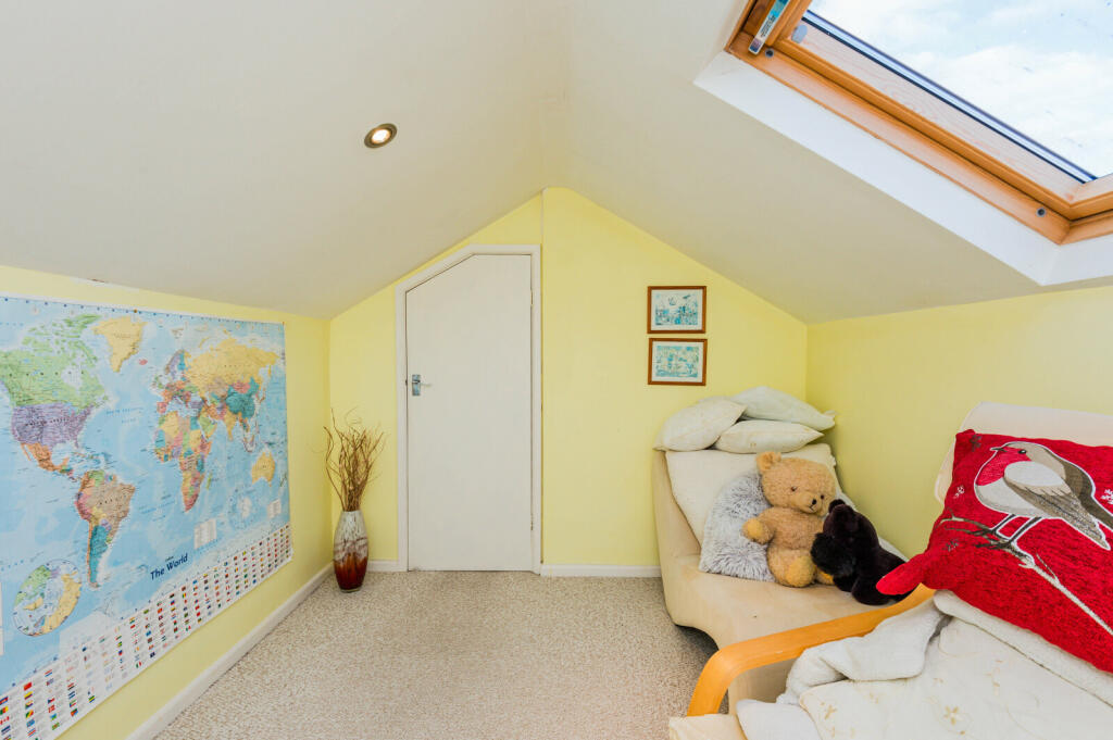 Additional property image - Greenfield Close, Bury, Greater Manchester, BL8 2LY