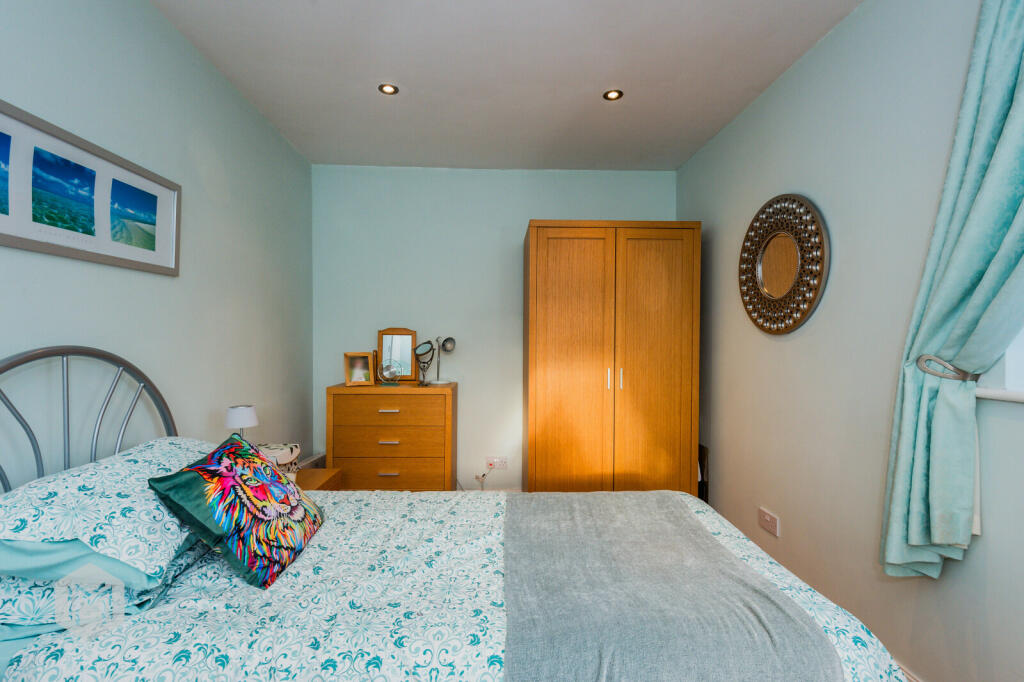 Additional property image - Greenfield Close, Bury, Greater Manchester, BL8 2LY
