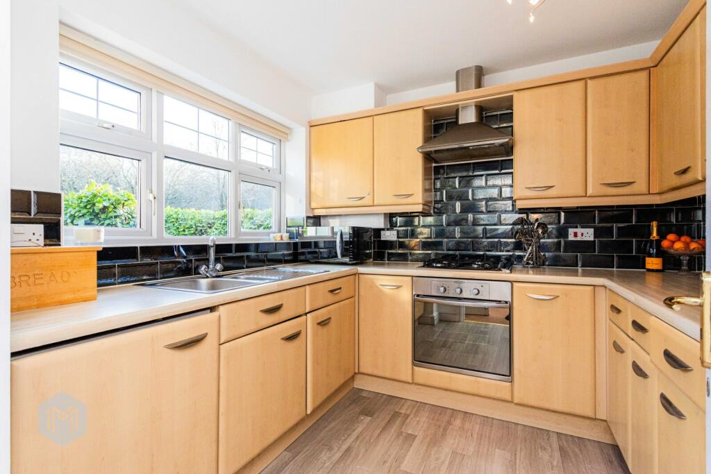 Additional property image - Harrington Close, Bury, Greater Manchester, BL9 9GH