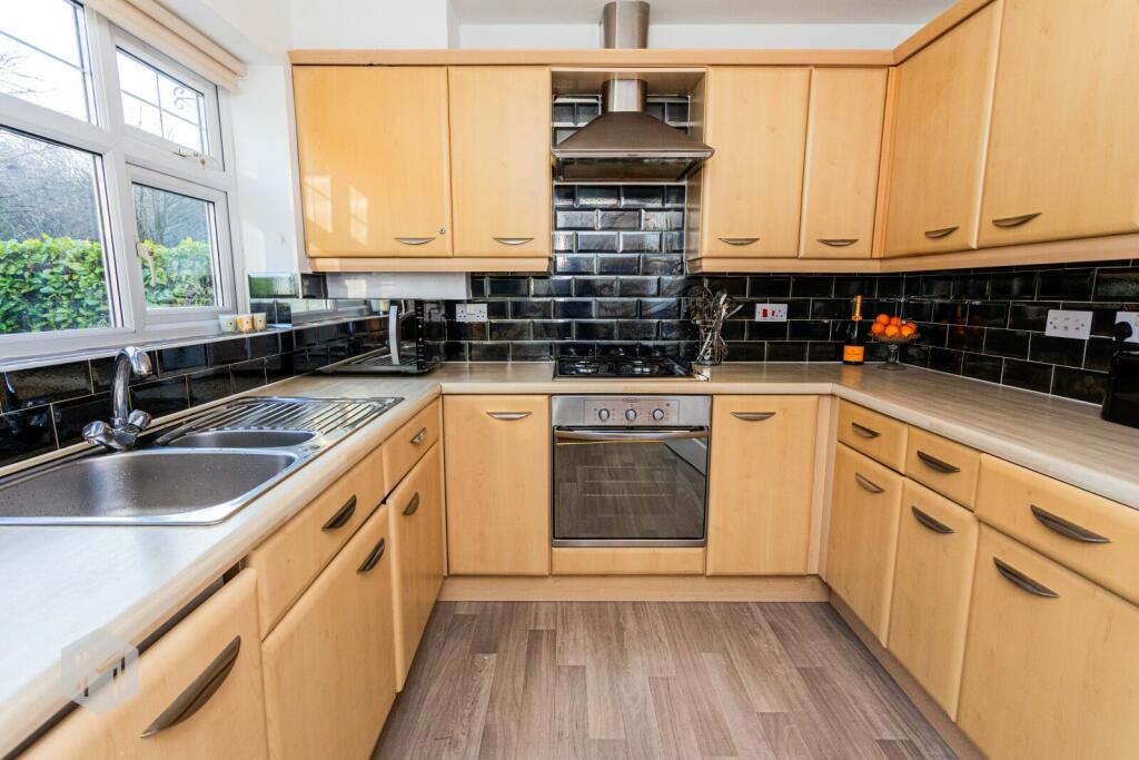 Additional property image - Harrington Close, Bury, Greater Manchester, BL9 9GH