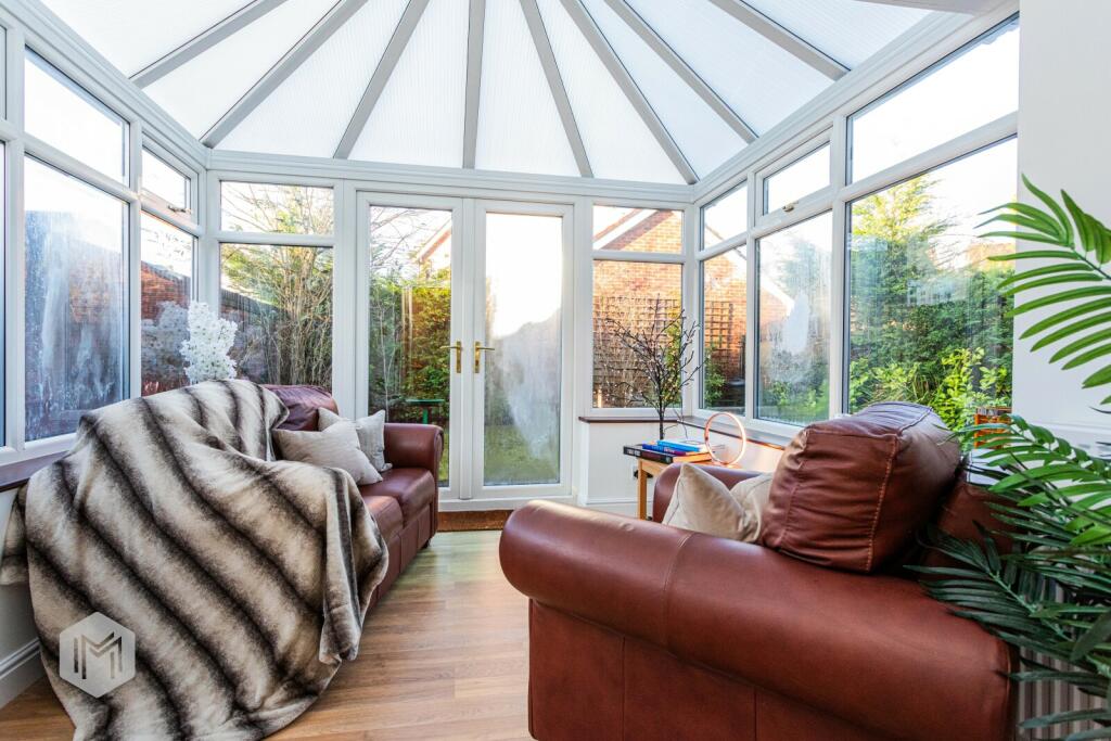 Additional property image - Harrington Close, Bury, Greater Manchester, BL9 9GH