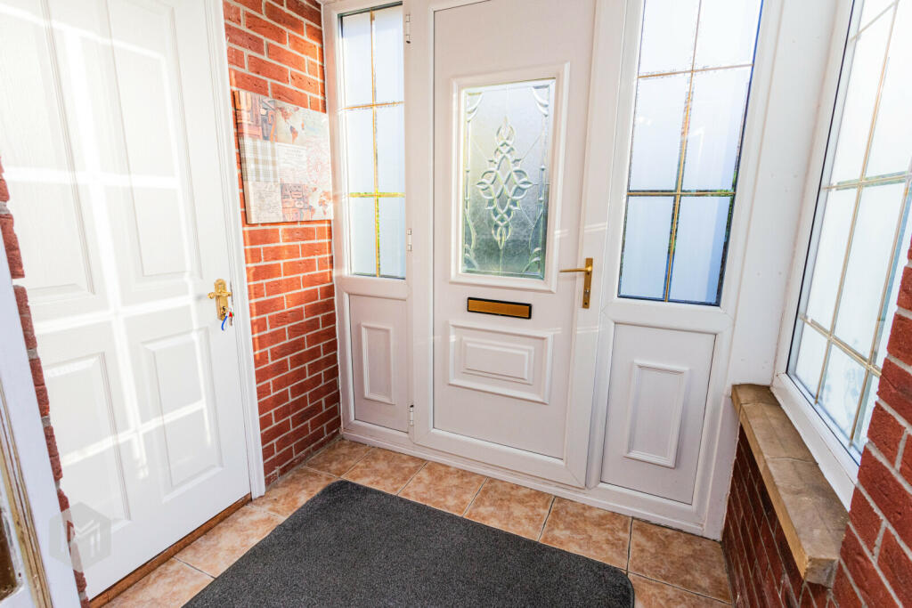 Additional property image - Harrington Close, Bury, Greater Manchester, BL9 9GH