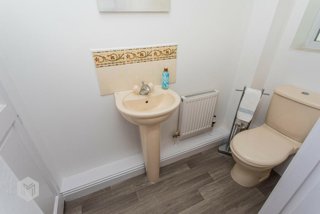 Additional property image - Harrington Close, Bury, Greater Manchester, BL9 9GH