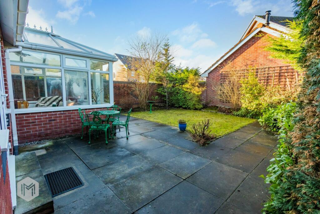 Additional property image - Harrington Close, Bury, Greater Manchester, BL9 9GH
