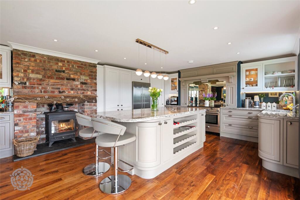 Additional property image - Burnley Road, Edenfield, Ramsbottom, Bury, BL0 0QU