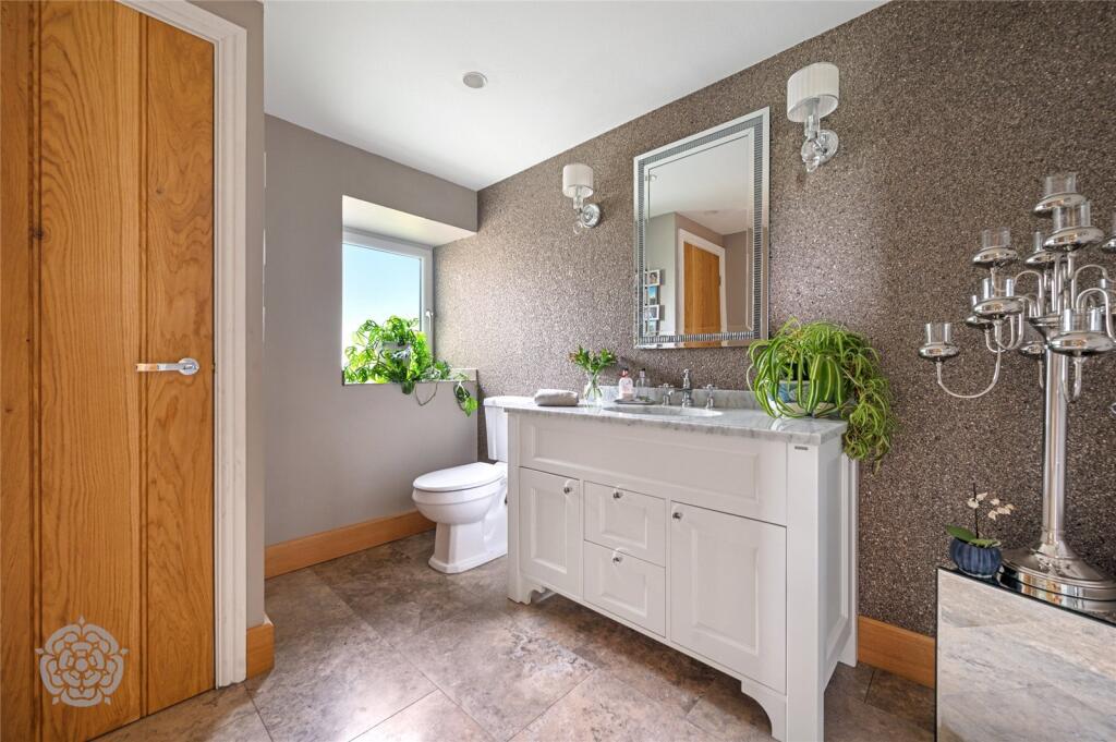 Additional property image - Burnley Road, Edenfield, Ramsbottom, Bury, BL0 0QU