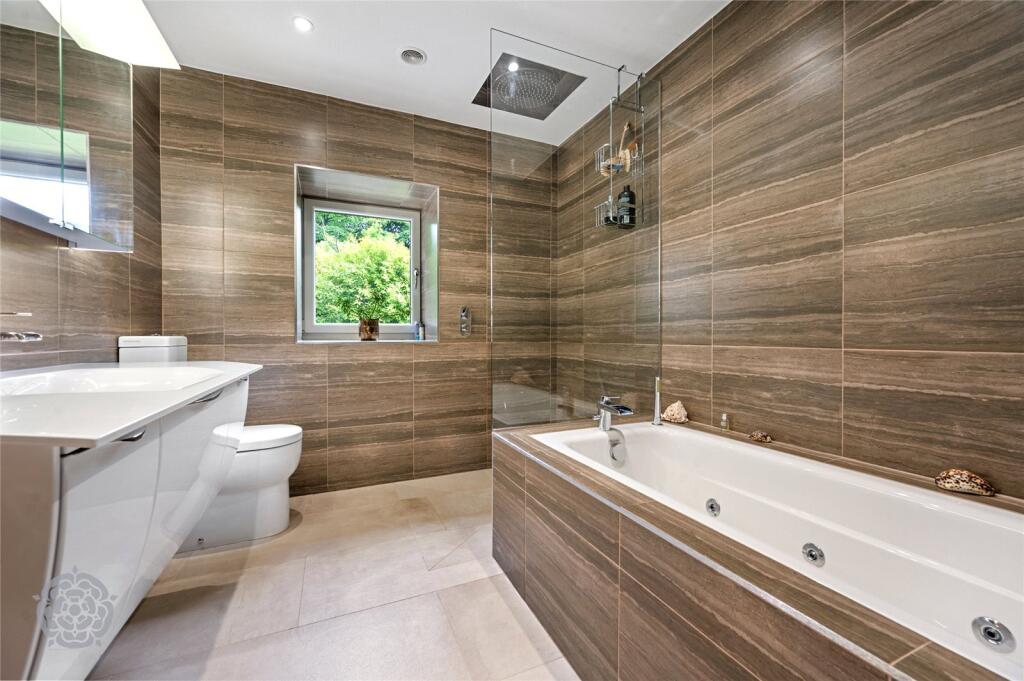 Additional property image - Burnley Road, Edenfield, Ramsbottom, Bury, BL0 0QU