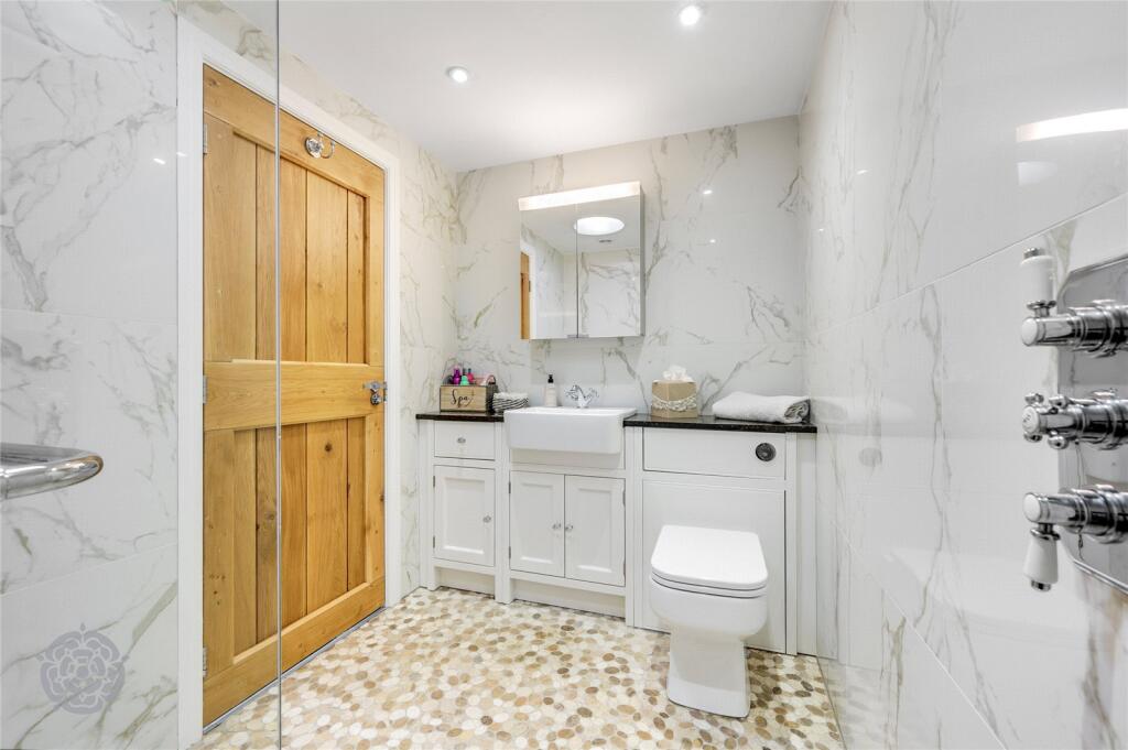 Additional property image - Burnley Road, Edenfield, Ramsbottom, Bury, BL0 0QU