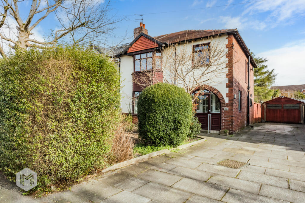 Main image of property: Brandlesholme Road, Bury, Greater Manchester, BL8 1HJ