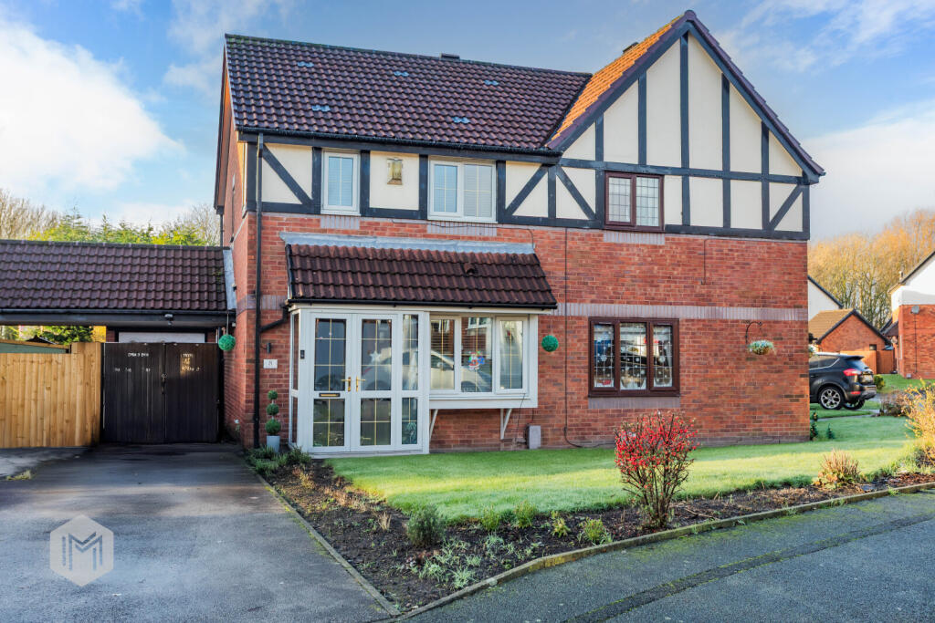 Main image of property: West Vale, Radcliffe, Manchester, Greater Manchester, M26 4FG