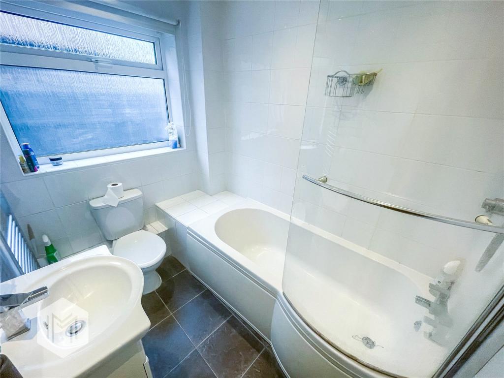 3 bedroom semidetached house for sale in Browmere Drive, Croft