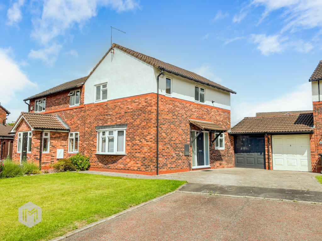 Main image of property: Woolmer Close, Birchwood, Warrington, Cheshire, WA3 6TT