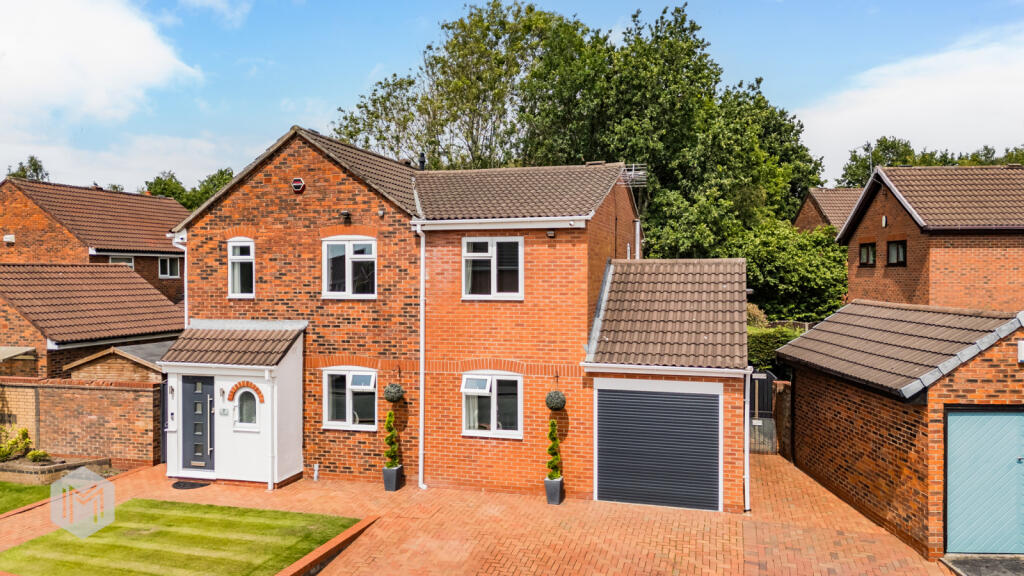 Main image of property: Rockingham Close, Birchwood, Warrington, WA3 6UY