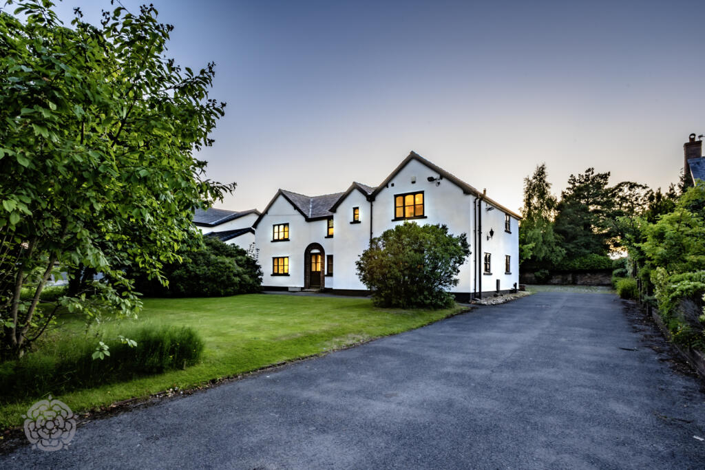 Main image of property: Lord Street, Croft, Cheshire, WA3 7DB