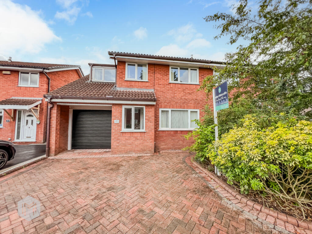 Main image of property: Pennant Close, Birchwood, Warrington, Cheshire, WA3 6RR