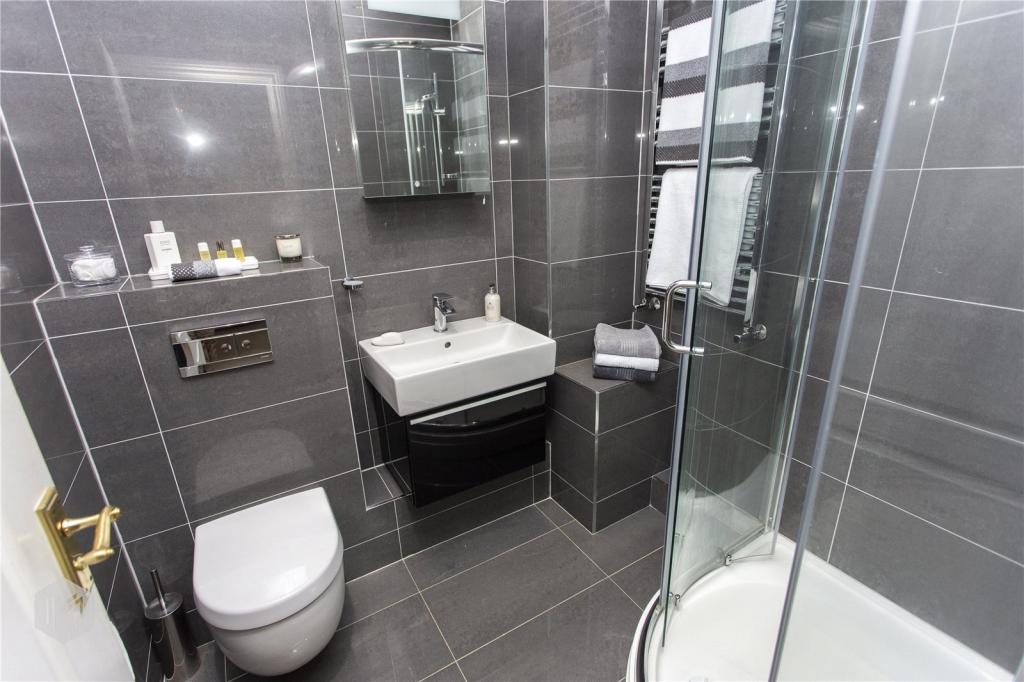 2 bedroom apartment for sale in Hardcastle Gardens, Bradshaw, Bolton, BL2