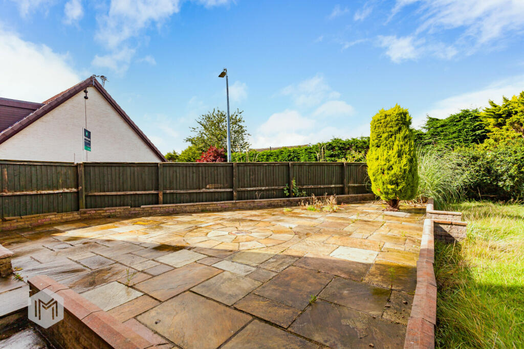Additional property image - Hillsdale Grove, Harwood, Bolton, BL2 4NS