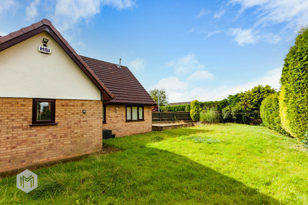 Additional property image - Hillsdale Grove, Harwood, Bolton, BL2 4NS