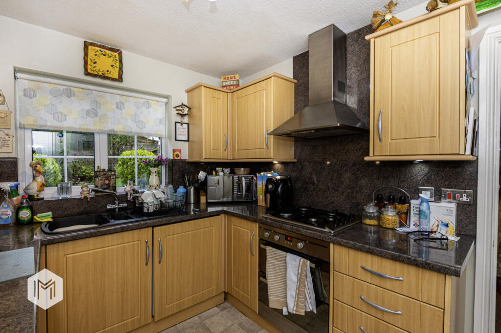 Additional property image - Brockenhurst Drive, Harwood, Bolton, BL2 4HP