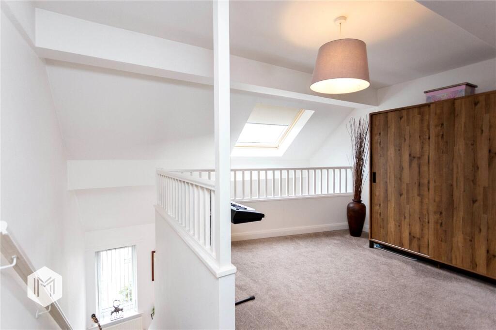 Additional property image - Parish Walk, Ainsworth, Bolton, BL2 5SR