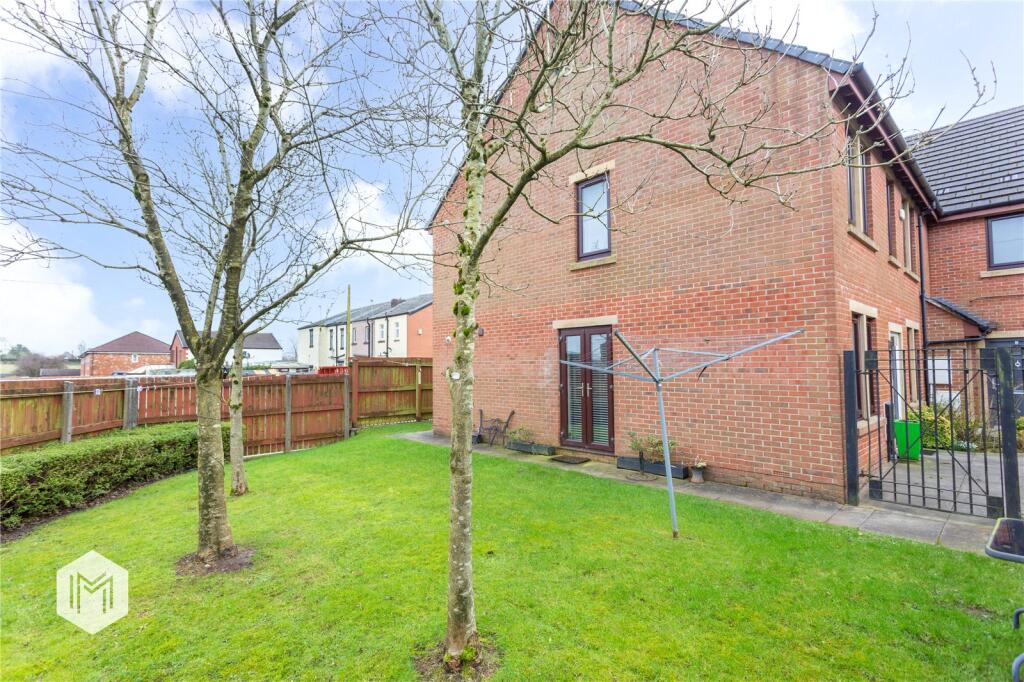 Additional property image - Parish Walk, Ainsworth, Bolton, BL2 5SR
