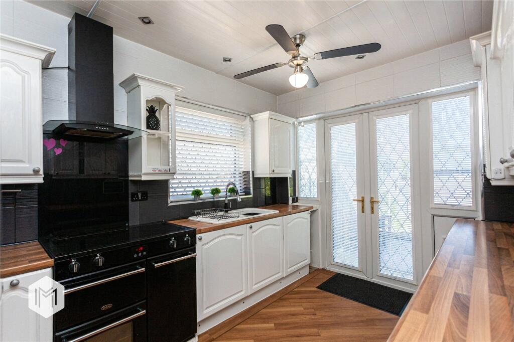 2 bedroom bungalow for sale in Greencourt Drive, Little Hulton