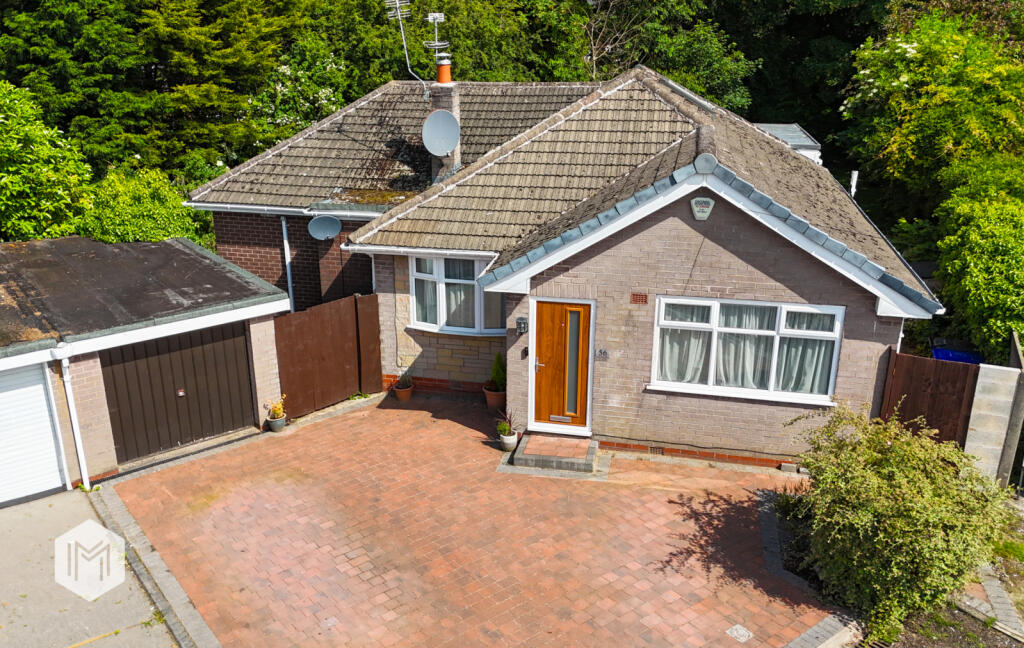 5 bedroom detached house for sale in Vicars Hall Gardens, Worsley