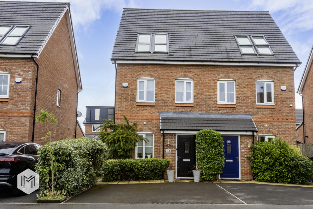 Main image of property: Malkins Wood Lane, Boothstown, Worsley, Manchester, M28 1ZQ