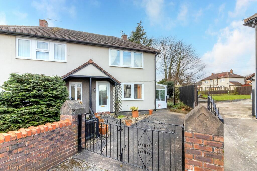 2 bedroom semidetached house for sale in Wilford Road, Barnsley, S71