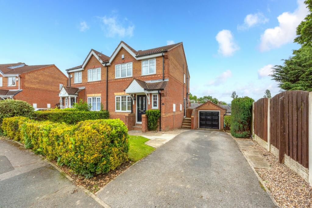 3 bedroom semidetached house for sale in Croft Drive, Mapplewell