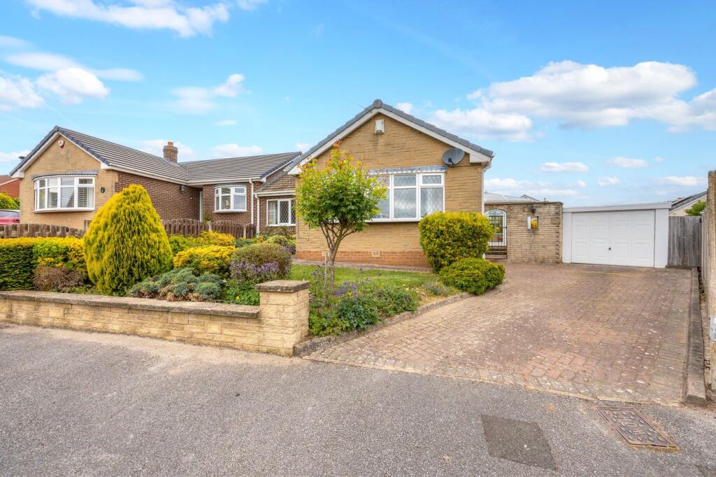 Main image of property: Eyam Close, Dodworth, Barnsley, S75