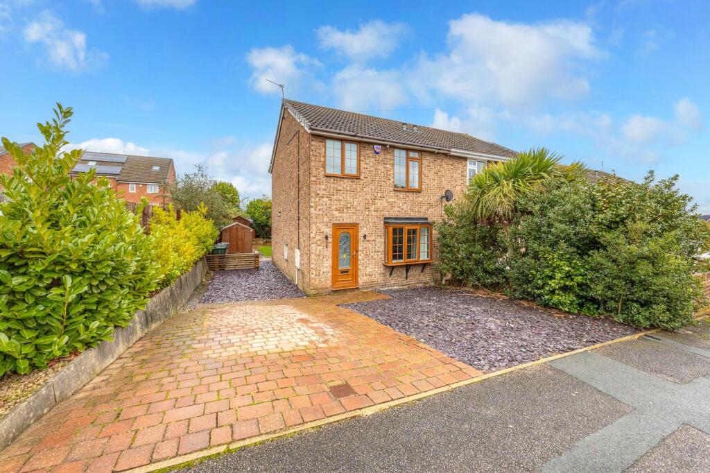 Main image of property: Sunningdale Drive, Cudworth, Barnsley, S72