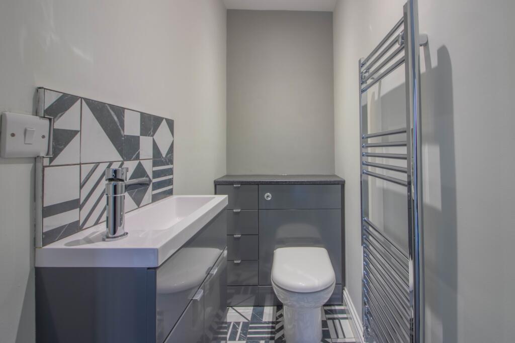 Additional property image - The Triangle, Ilkeston, Derbyshire, DE7