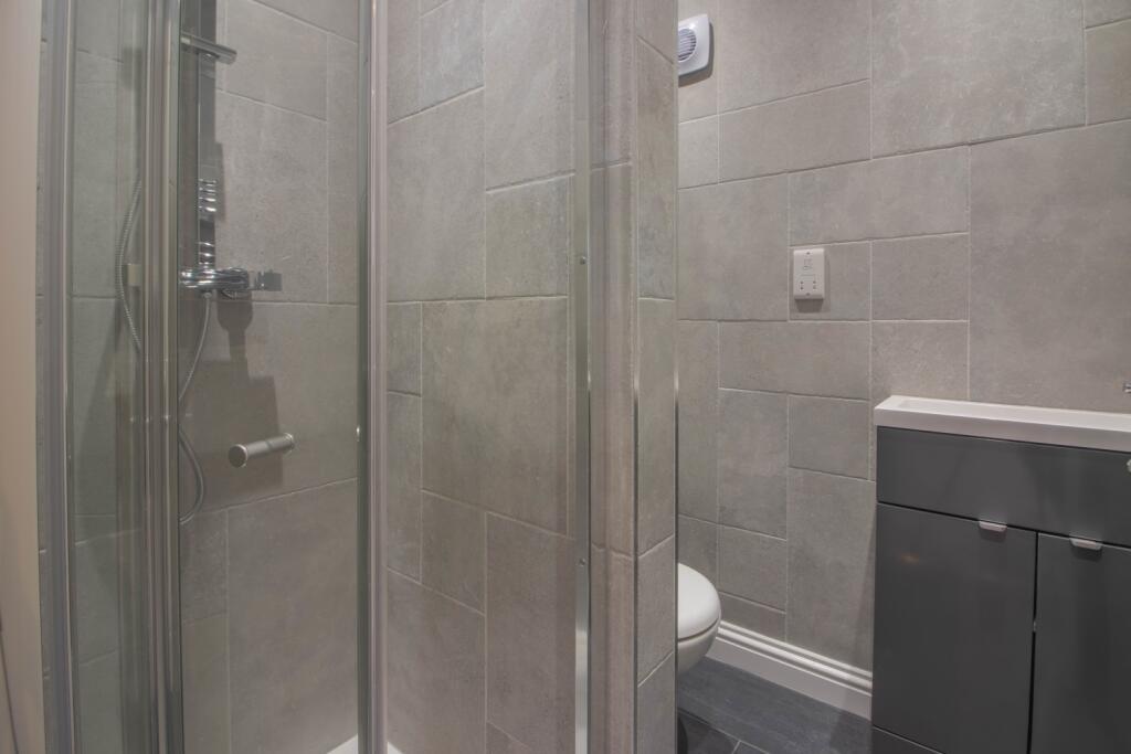 Additional property image - The Triangle, Ilkeston, Derbyshire, DE7