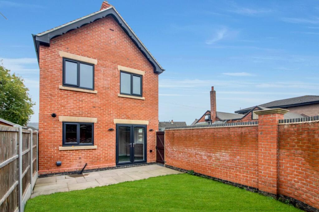 Additional property image - The Triangle, Ilkeston, Derbyshire, DE7